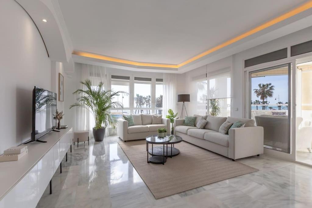 Edén Costa Lago PRIMERA LÍNEA DE MAR Torremolinos Kültér fotó