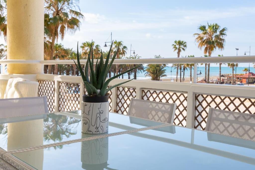 Edén Costa Lago PRIMERA LÍNEA DE MAR Torremolinos Kültér fotó
