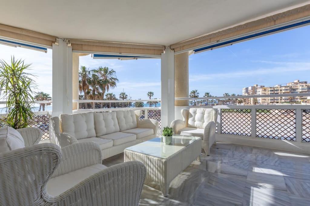 Edén Costa Lago PRIMERA LÍNEA DE MAR Torremolinos Kültér fotó