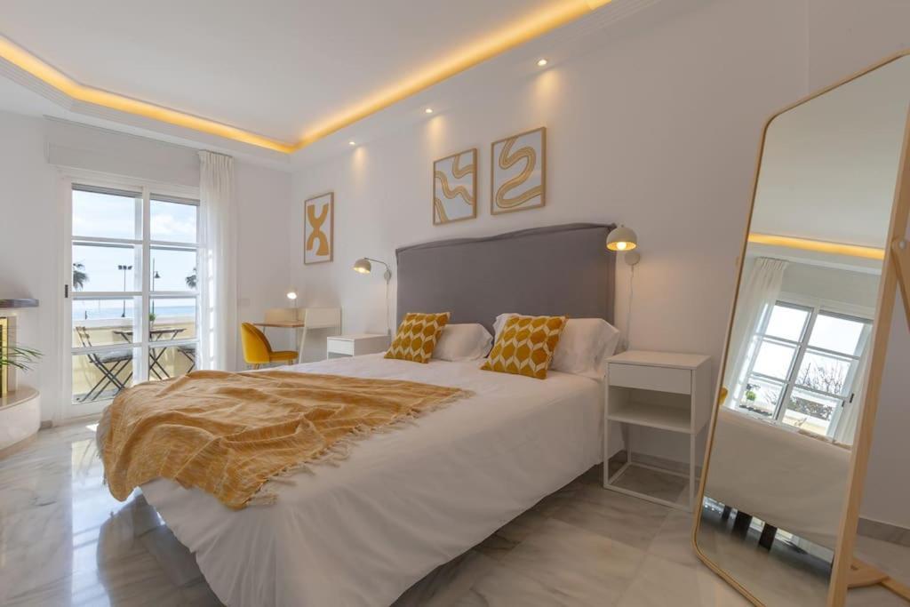 Edén Costa Lago PRIMERA LÍNEA DE MAR Torremolinos Kültér fotó